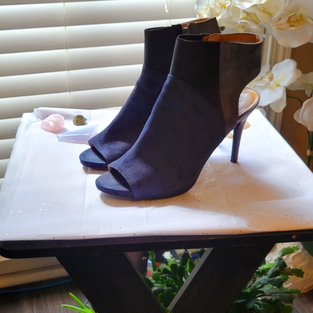 Nine West Gone Girl O Leather